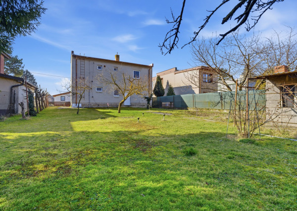 Na predaj dvojpodlažný rodinný dom v Kvetoslavove