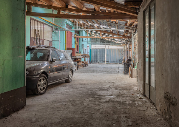 Na predaj výrobná hala s administratívnou časťou pri Lučenci