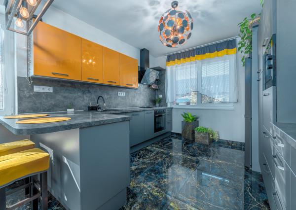 Na predaj rodinný dom s možnosťou ďalšej výstavby v Macove