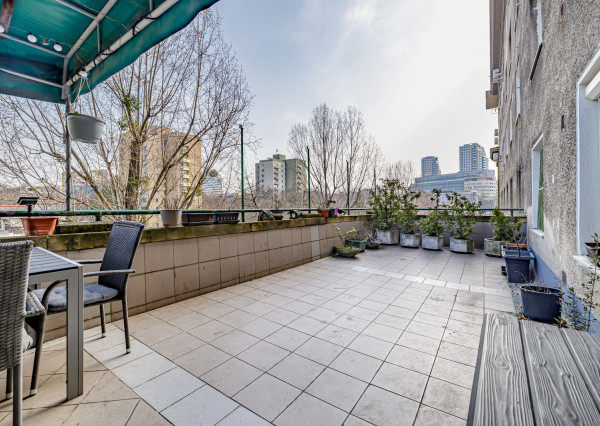 Na predaj 2-izbový byt s veľkorysou terasou v Bratislave