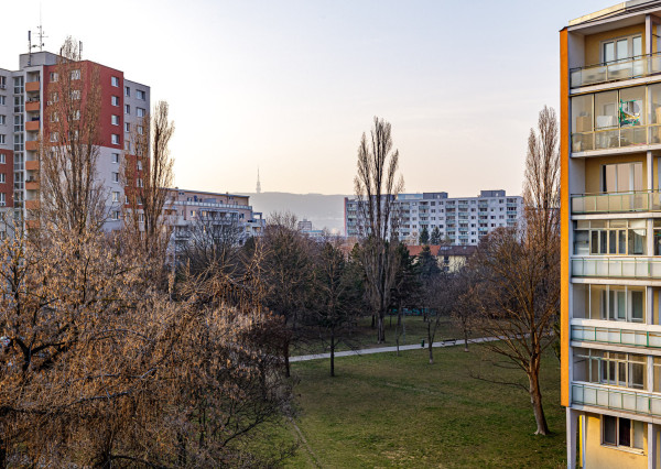 Na prenájom 3-izbový byt v atraktívnej lokalite Ružinova