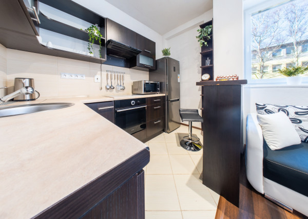 Na prenájom zariadený 2-izbový byt s parkovaním v Poprade