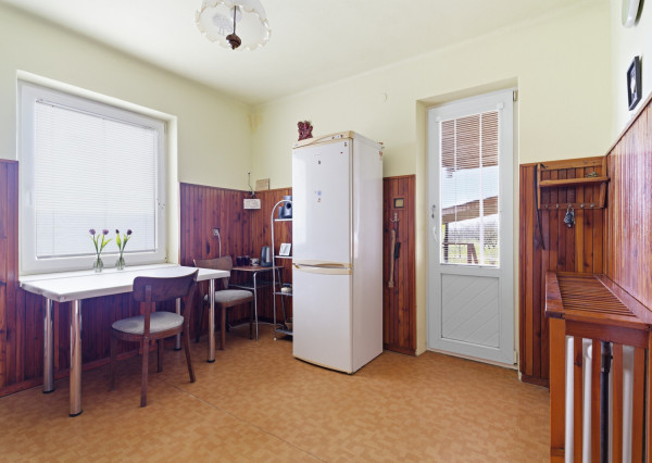 Na predaj rodinný dom s investičným potenciálom v Šuranoch