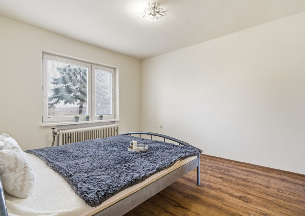 Na predaj rodinný dom s investičným potenciálom v Šuranoch