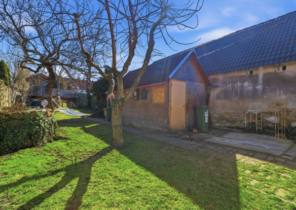 Na predaj autentický rodinný dom so starožitnosťami v Holíči