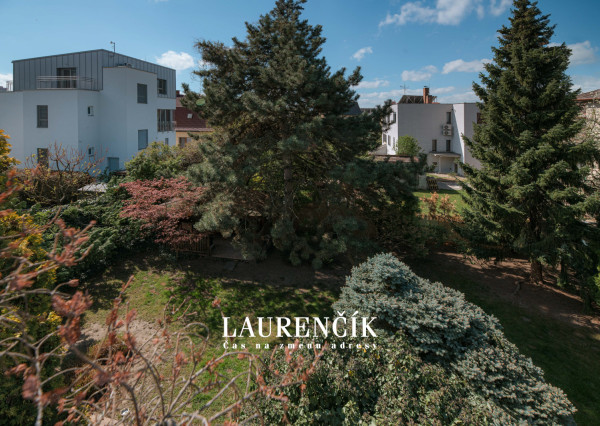 NA PREDAJ | UNIKÁTNY RODINNÝ DOM V CENTRE TRENČÍNA