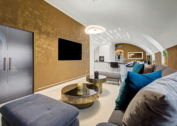 Na predaj polyfunkčný objem s luxusným rezidenčným podkrovím v Bratislave