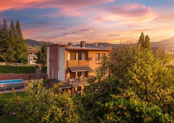 Na predaj rodinný dom vhodný aj na podnikanie v Kysuckom Novom Meste