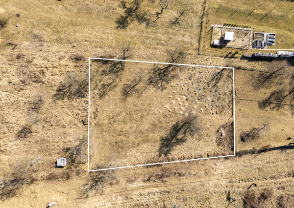 Na predaj veľkorysý pozemok v obci Šarišské Sokolovce