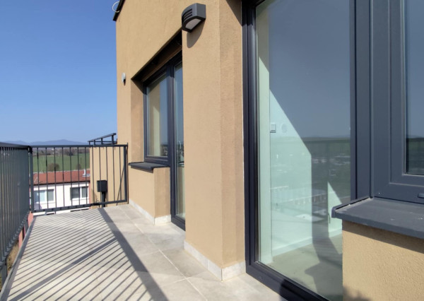 Na predaj 3-izbový byt s terasou v Bánovciach nad Bebravou