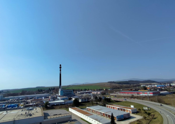 Na predaj 3-izbový byt s terasou v Bánovciach nad Bebravou