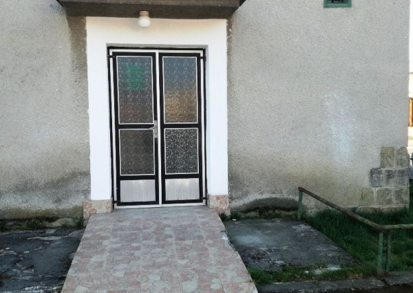 Na prenájom /výrobno-skladovacie priestory/ Prusy