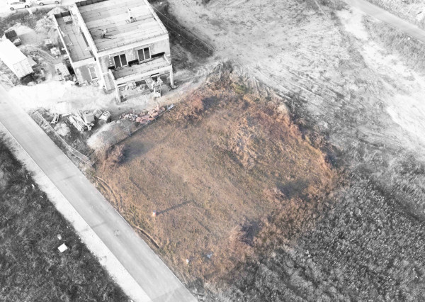 Na predaj pozemok v Ivanke pri Dunaji