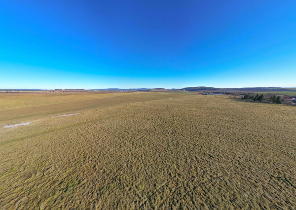 Na predaj pozemok s výhľadom na Tatry v obci Mlynica