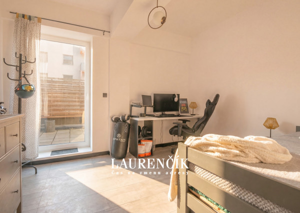 NA PREDAJ | 4-izbový byt s parametrami rodinného domu v Žiline na ul. Lenčova