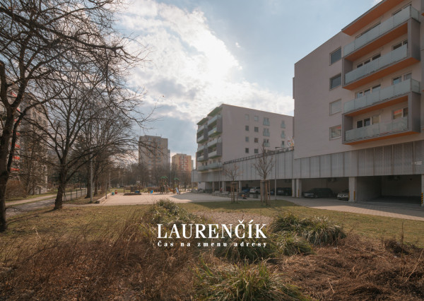 NA PREDAJ | 4-izbový byt s parametrami rodinného domu v Žiline na ul. Lenčova