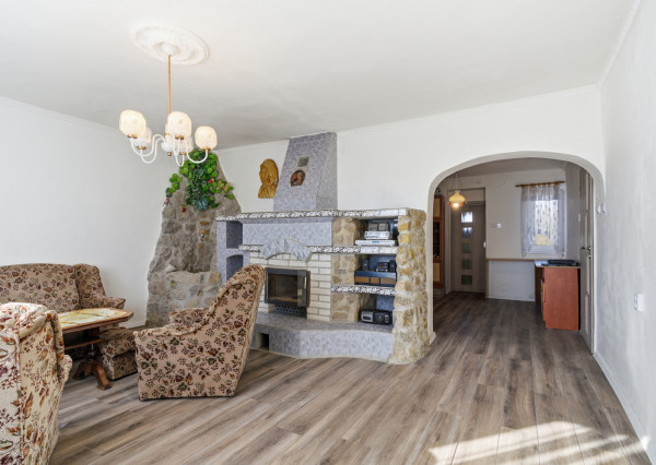 Na predaj rodinný dom s potenciálom rozšírenia vo Fiľakove