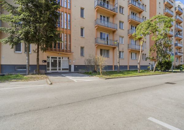 Na predaj svetlý a štýlový 3-izbový byt v Ružinove