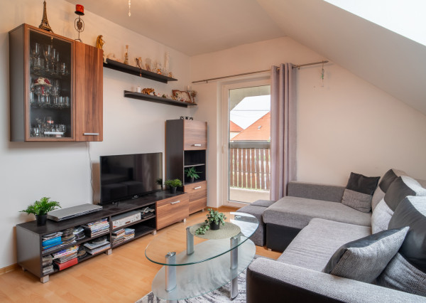 Na predaj zariadený dvojpodlažný rodinný dom kúsok od Serede