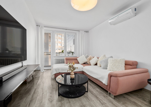 Na prenájom 3-izbový byt v atraktívnej lokalite Ružinova