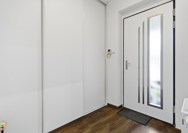 Na predaj rodinný dom s potenciálom ďalšej výstavby, Kyselica