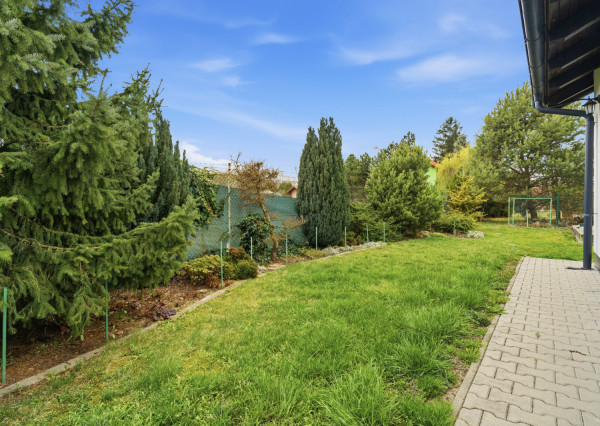 Na predaj rodinný dom s potenciálom ďalšej výstavby, Kyselica