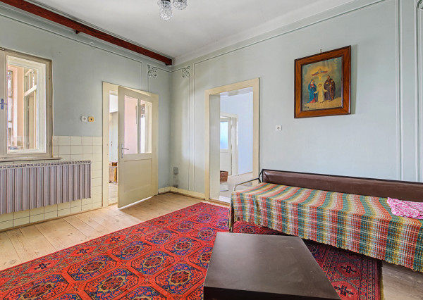 Na predaj dom s veľkým potenciálom v Dlhej nad Váhom - Šaľa