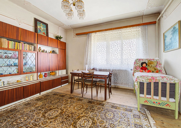 Na predaj dom s veľkým potenciálom v Dlhej nad Váhom - Šaľa