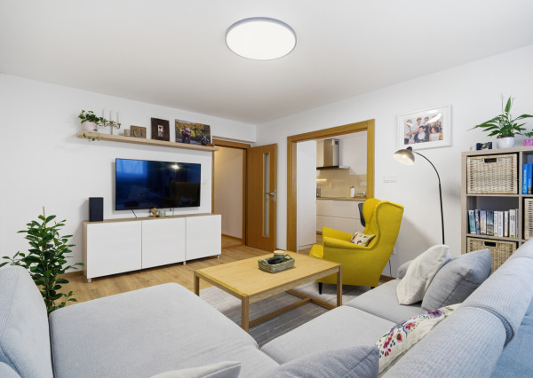 Na predaj 4-izbový byt v centre Stupavy