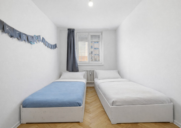 Na predaj 4-izbový byt v centre Stupavy