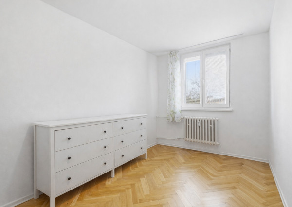 Na predaj 4-izbový byt v centre Stupavy