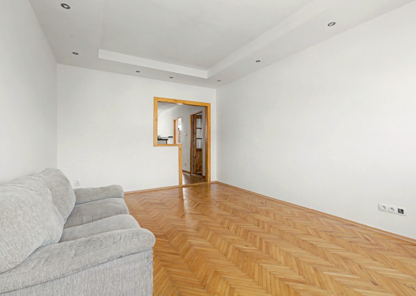 Na predaj 3-izbový byt s veľkou loggiou v Martin-Sever