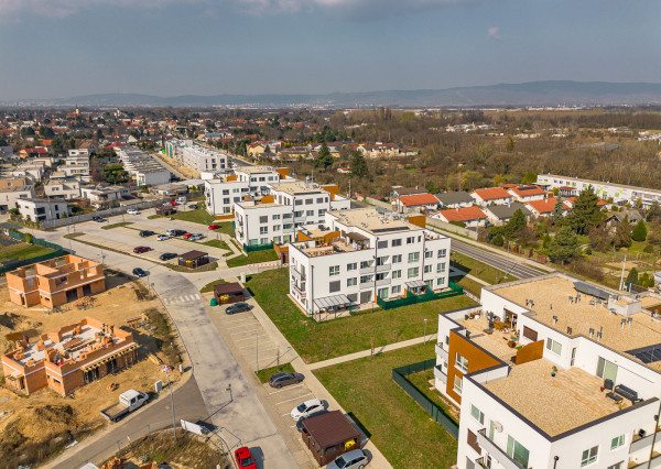 Na prenájom 2-izbový byt v Ivanke pri Dunaji