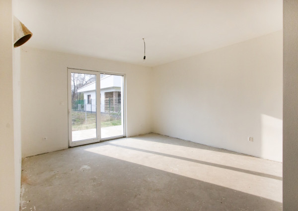 Na predaj rekreačná chata v obci Blahová - Madarász