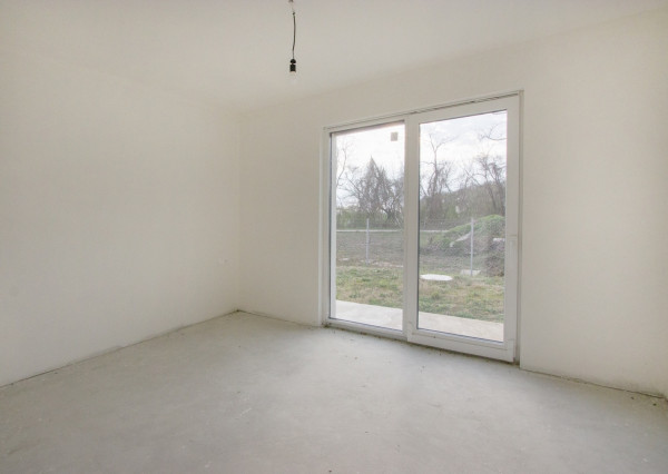 Na predaj rekreačná chata v obci Blahová - Madarász