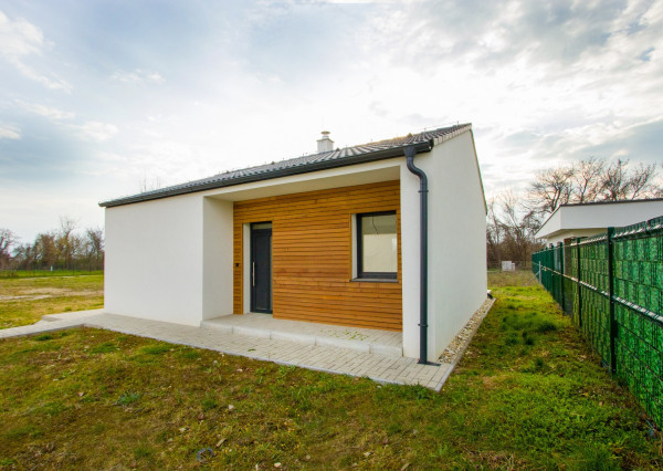 Na predaj rekreačná chata v obci Blahová - Madarász