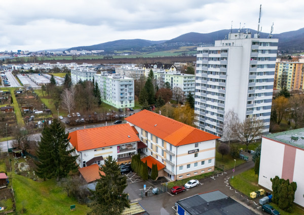 Na predaj elegantný kongresový Hotel Elite v Novej Dubnici