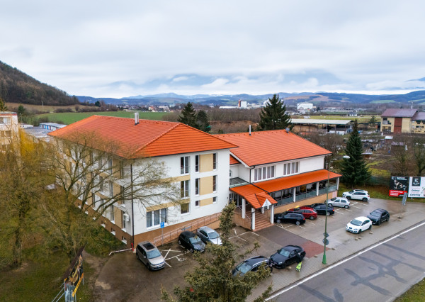 Na predaj elegantný kongresový Hotel Elite v Novej Dubnici