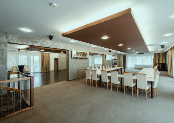 Na predaj elegantný kongresový Hotel Elite v Novej Dubnici