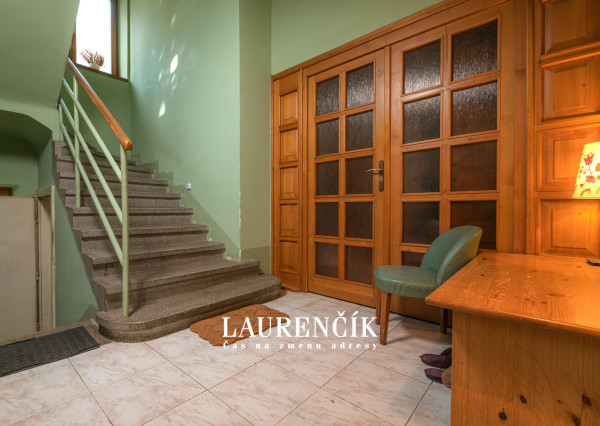 REZERVOVANÉ | INVESTIČNÝ OBJEKT S PODNIKATEĽSKÝM POTENCIÁLOM V CENTRE TRENČÍNA