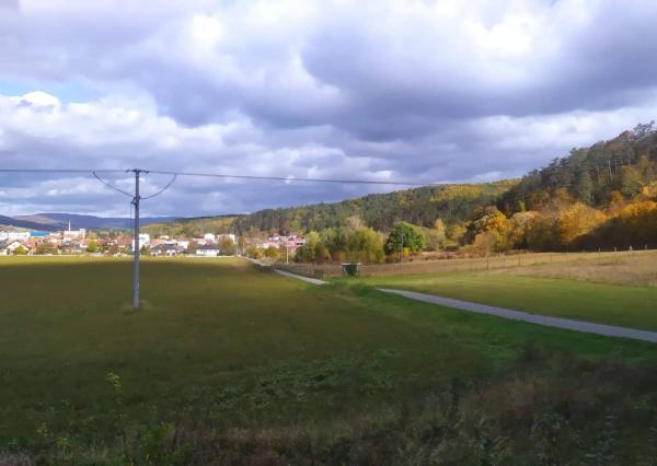 Investičné pozemky v obci UHROVEC