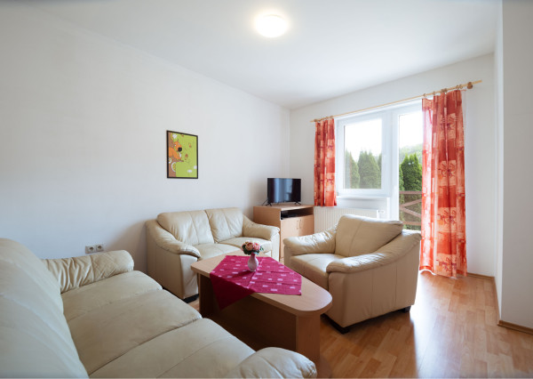 Na predaj rekreačný rezort v chránenej oblasti Bielych Karpát