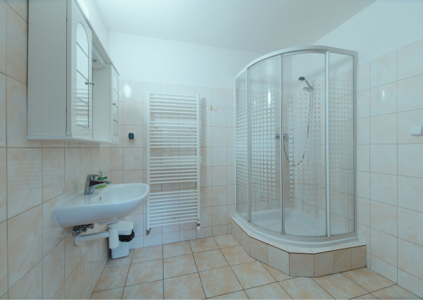 Na predaj rekreačný rezort v chránenej oblasti Bielych Karpát