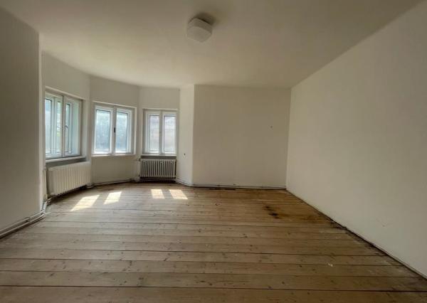 Exklzívne na predaj veľký 7 izb. RD- Partizánske / Veľké Bielice