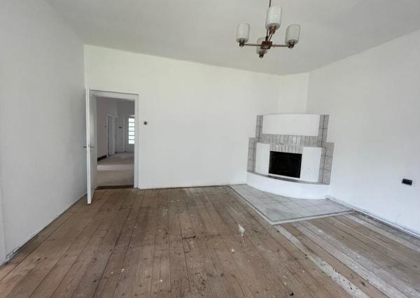 Exklzívne na predaj veľký 7 izb. RD- Partizánske / Veľké Bielice