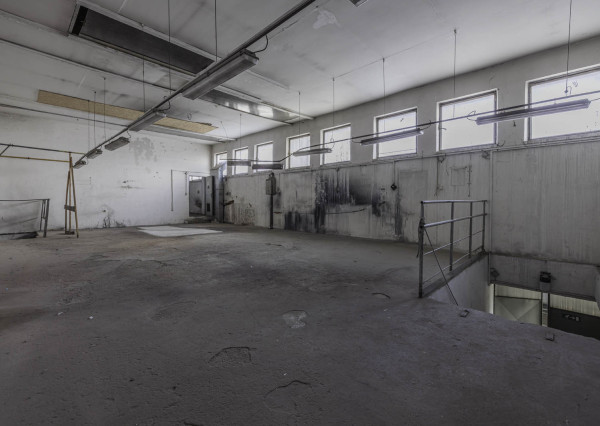 Na predaj výrobná hala s administratívnou časťou pri Lučenci