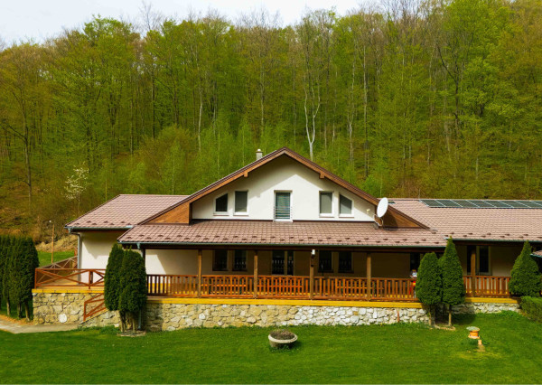 Na predaj rekreačný rezort v chránenej oblasti Bielych Karpát
