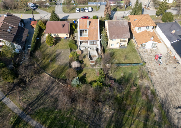 Na predaj 5-izbový rodinný dom v Hamuliakove