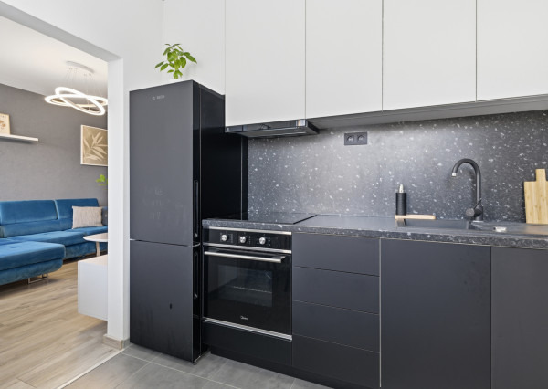 Na predaj 2-izbový byt v Karlovej Vsi