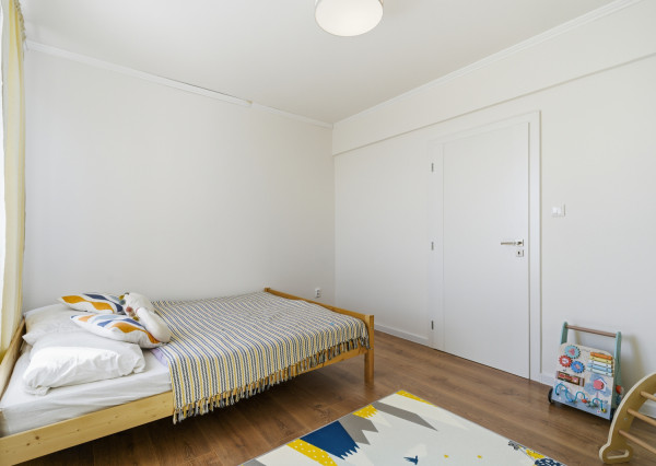 Na prenájom 3-izbový byt s balkónom v Rači